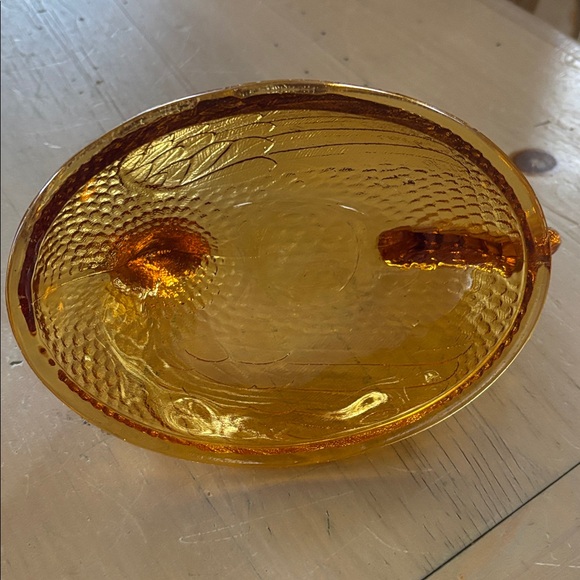 Vintage Indiana Glass Hen on a Nest - Picture 8 of 15